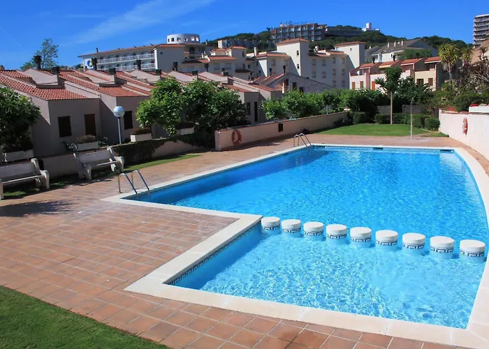 Villa Cerca De La Playa, 3 Habitaciones, Garaje - Es-298-11