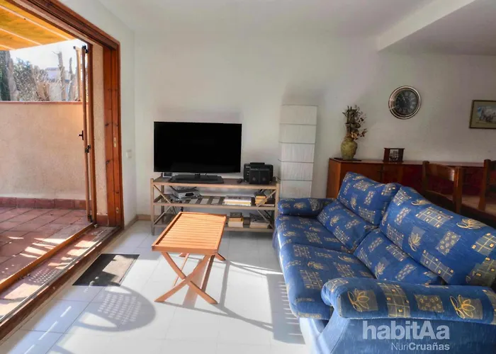 Villa Cerca De La Playa, 3 Habitaciones, Garaje - Es-298-11